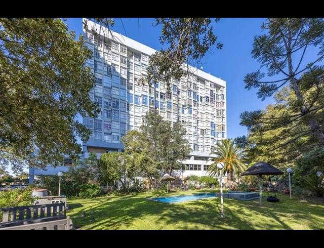 1 BEDROOM APARTMENT FOR SALE IN TOWNSEND ESTATE